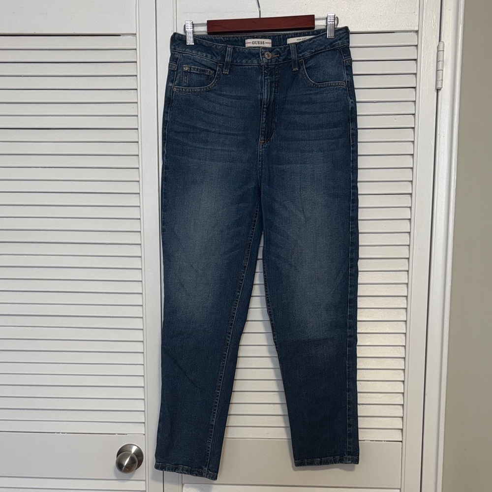 Guess Mom Jeans